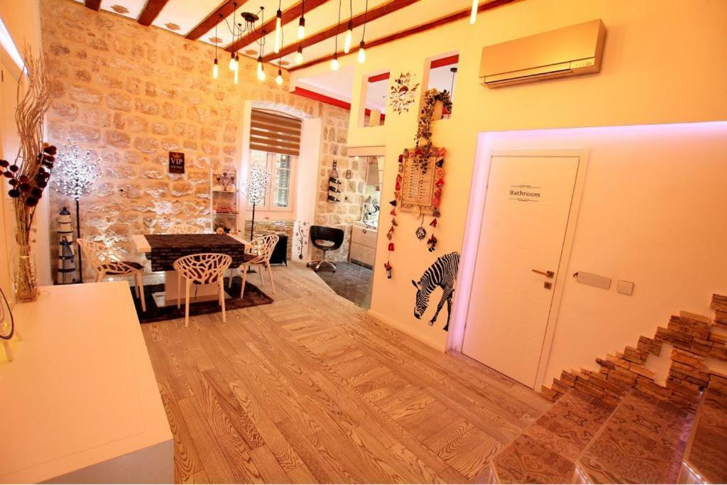 Kaboga Palace Luxury Apartment ดูบรอฟนิก ภายนอก รูปภาพ